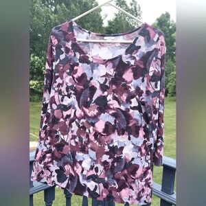 Croft&Barrow Beautiful Long Sleeve Colorful Women's Top Size PM